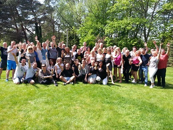 grupa na szkoleniu NLP psychologia psychoterapia